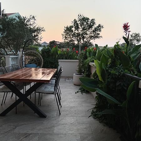 Seaview Holiday Apartments, Ventura Nin Eksteriør billede